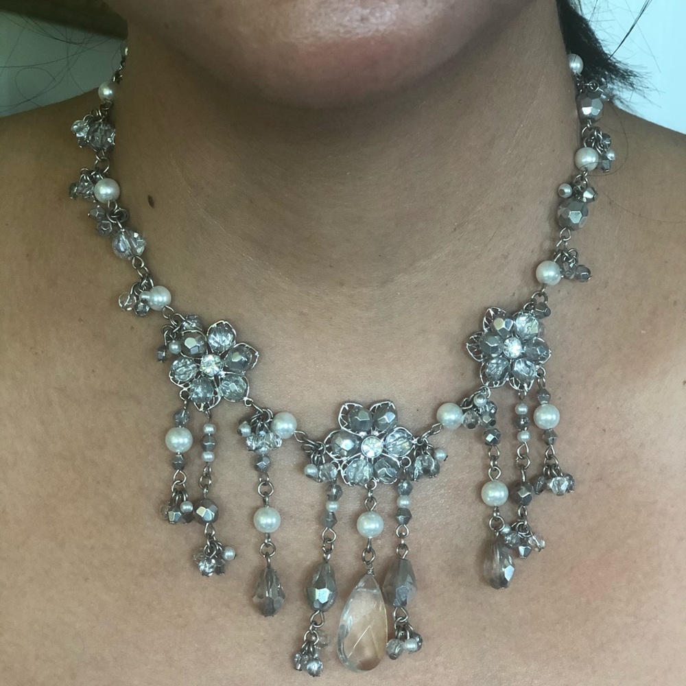 White House Black Market Necklace